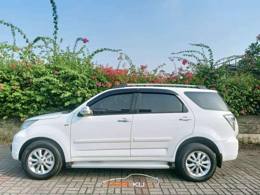Mobil Daihatsu Terios 2013