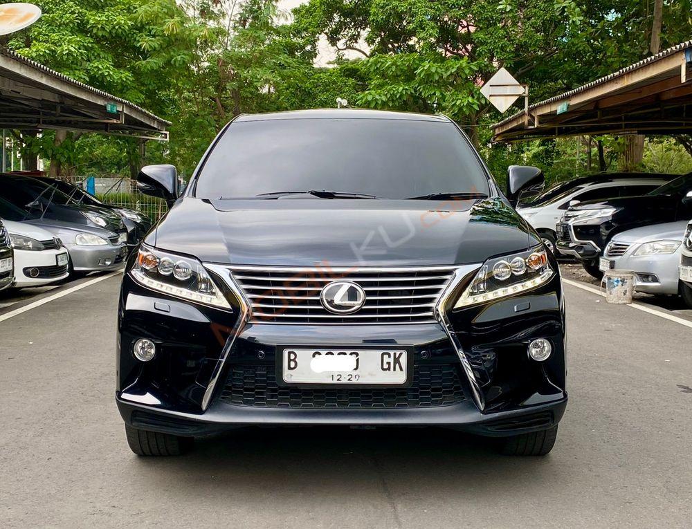 Mobil Lexus RX 2014