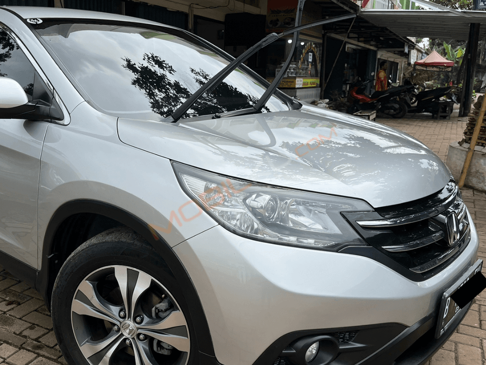 Mobil Honda CR-V 2013