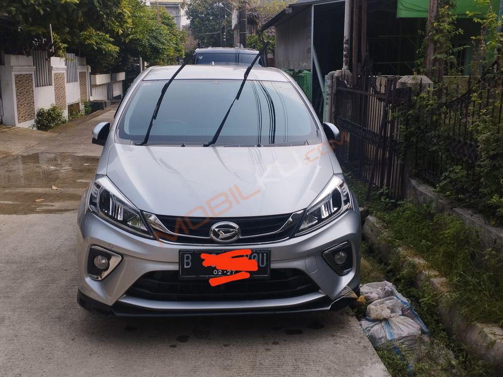 Mobil Daihatsu Sirion 2021