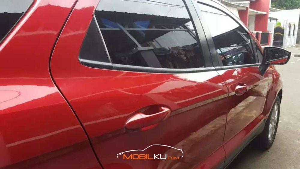 Mobil Ford EcoSport 2015