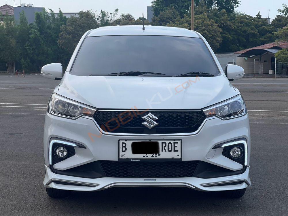 Mobil Suzuki Ertiga 2022