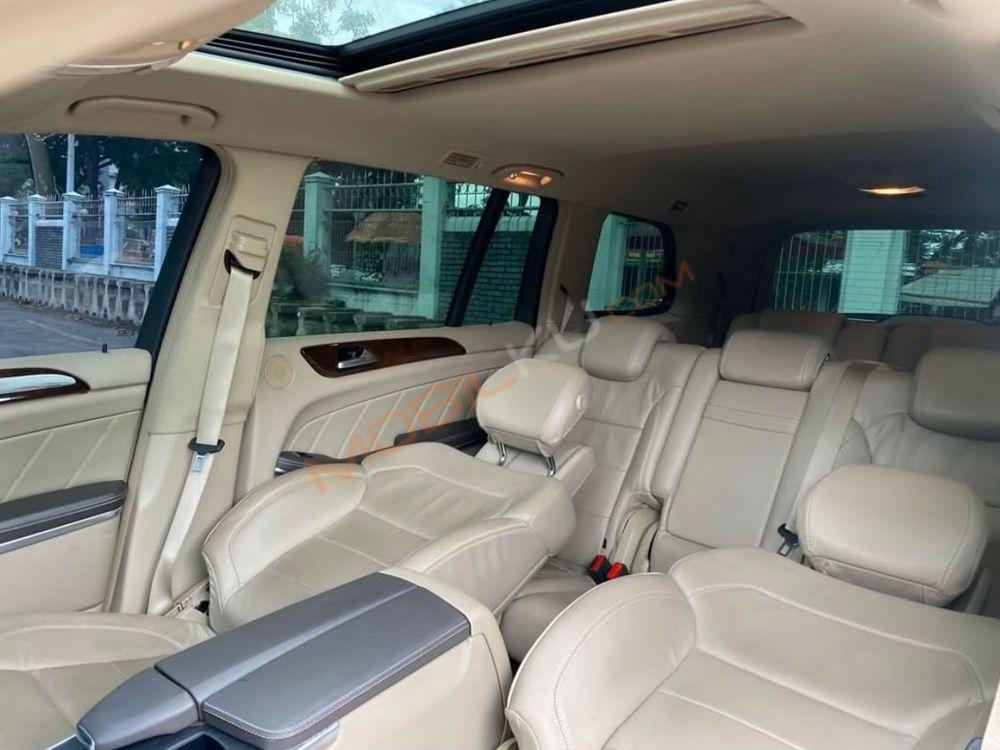 Mobil Mercedes-Benz GL 2013