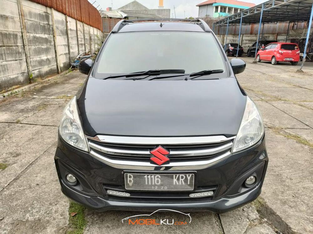 Mobil Suzuki Ertiga 2015