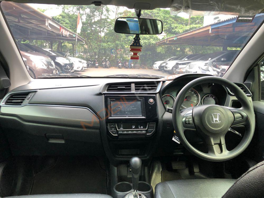 Mobil Honda Mobilio 2017