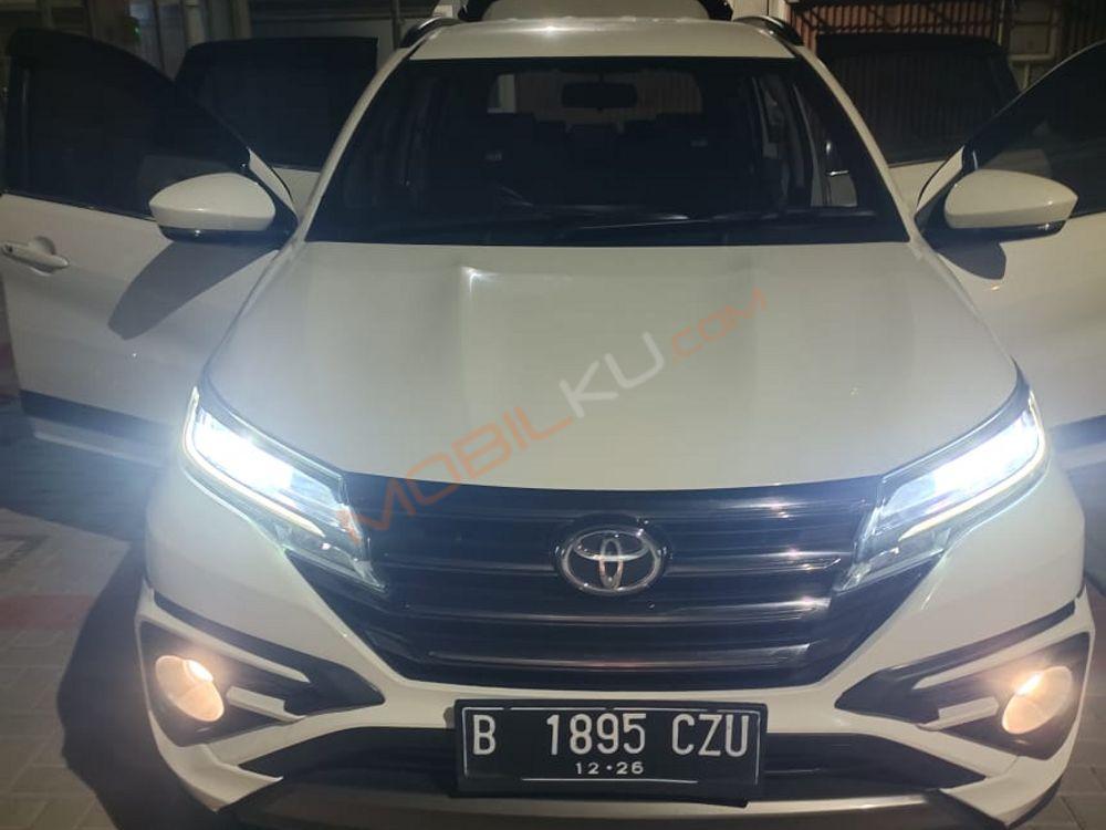 Mobil Toyota Rush 2021