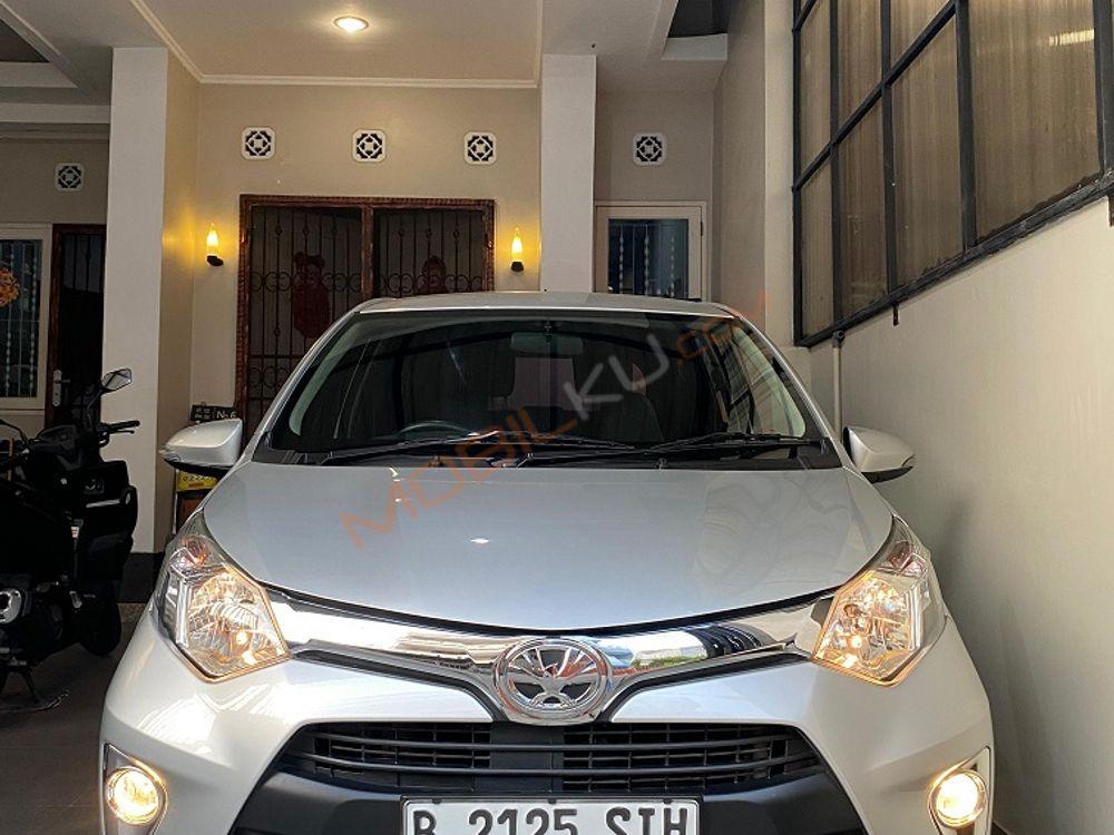 Mobil Toyota Calya 2019