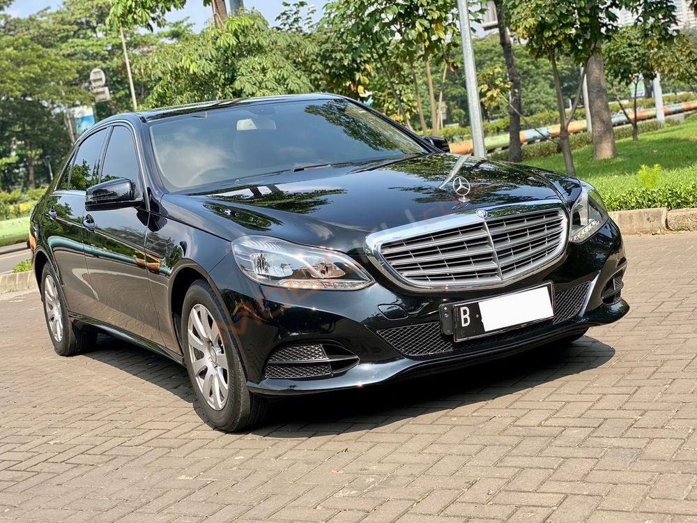 Mobil Mercedes-Benz E-Class 2016