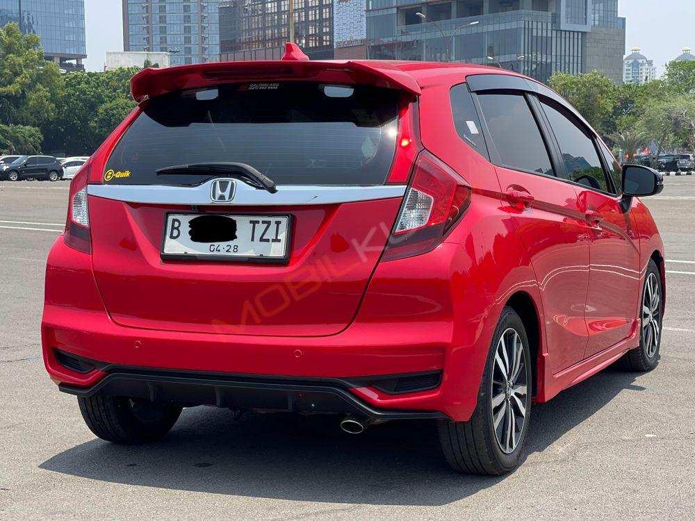 Mobil Honda Jazz 2018