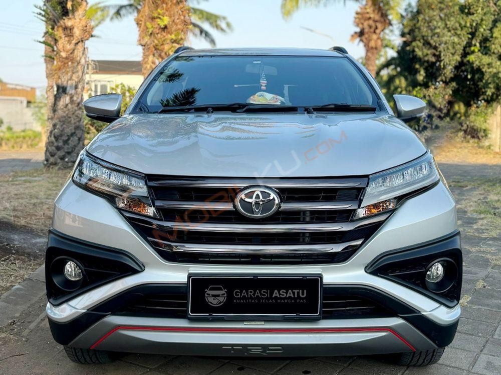 Mobil Toyota Rush 2021