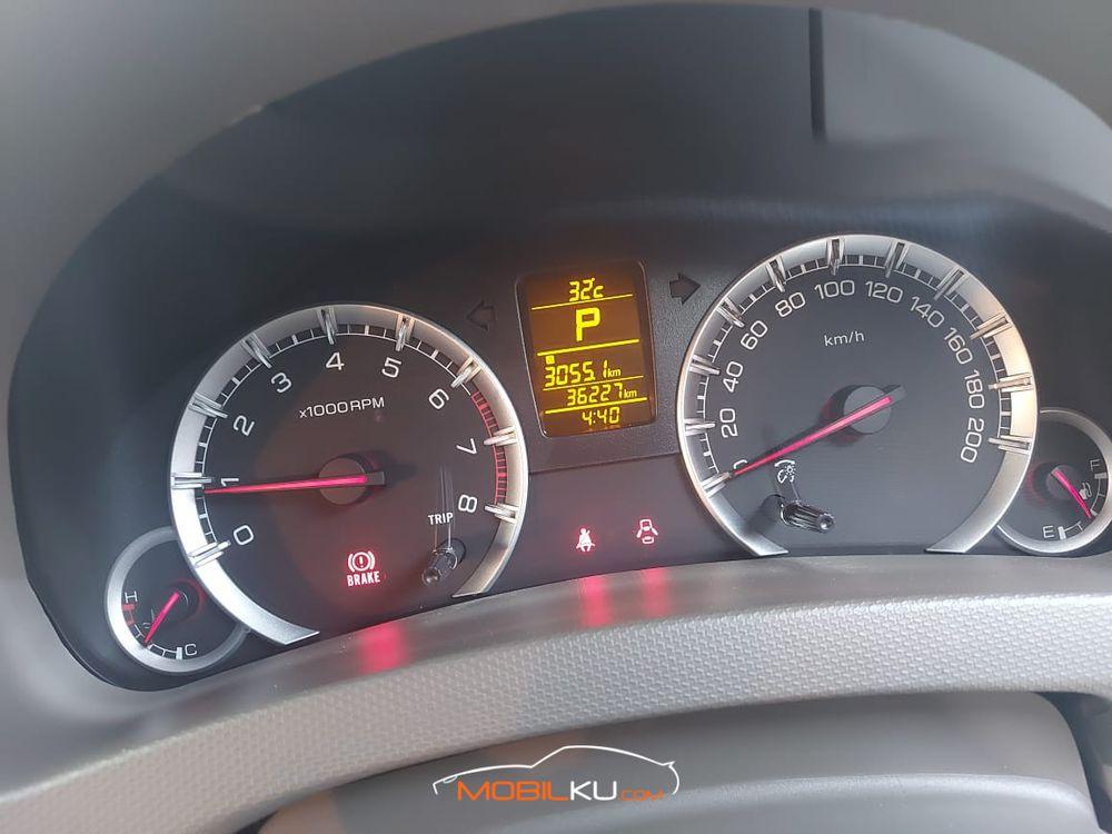 Mobil Suzuki Ertiga 2016