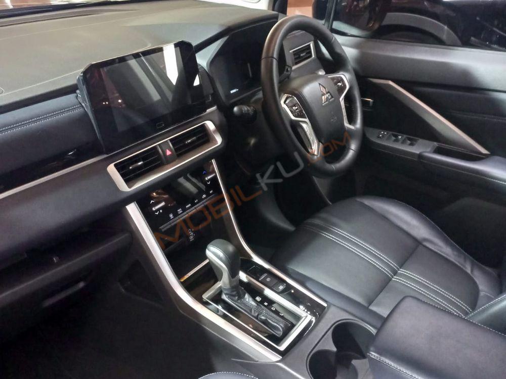 Mobil Mitsubishi Xpander Cross 2023