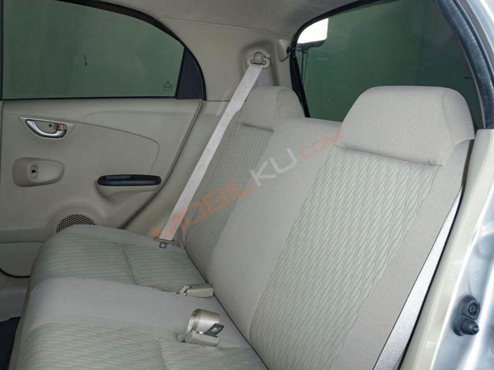 Mobil Honda Brio 2018