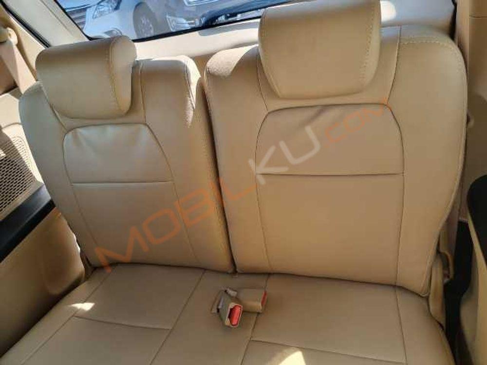 Mobil Honda Mobilio 2014