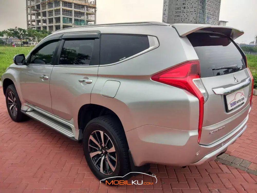 Mobil Mitsubishi Pajero Sport 2017