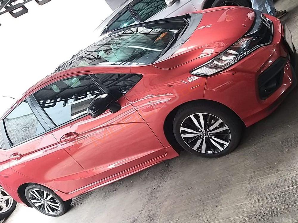 Mobil Honda Jazz 2019
