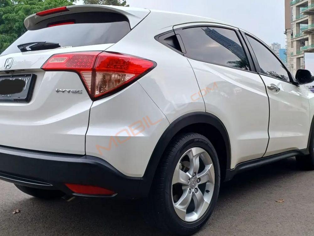 Mobil Honda HR-V 2016