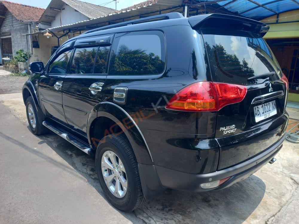 Mobil Mitsubishi Pajero Sport 2014