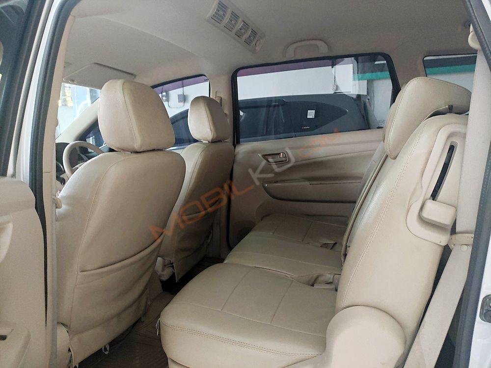 Mobil Suzuki Ertiga 2015