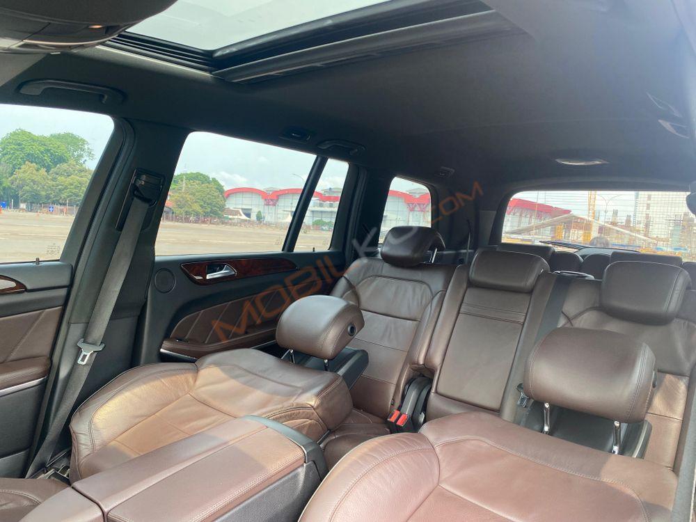 Mobil Mercedes-Benz GL 2014