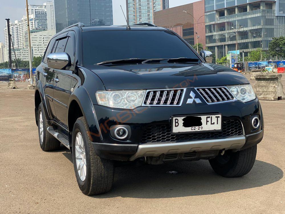 Mobil Mitsubishi Pajero Sport 2010