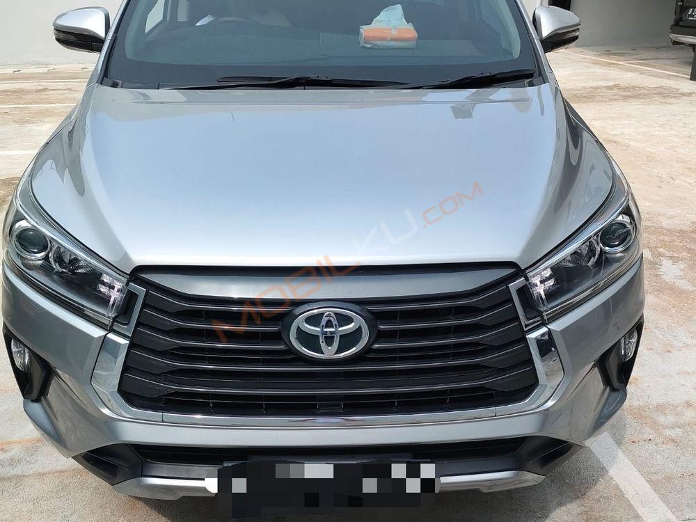 Mobil Toyota Kijang Innova 2021