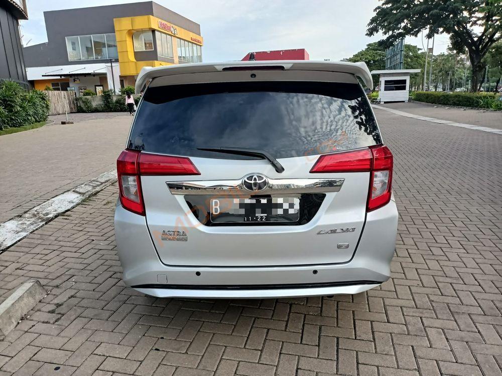 Mobil Toyota Calya 2019