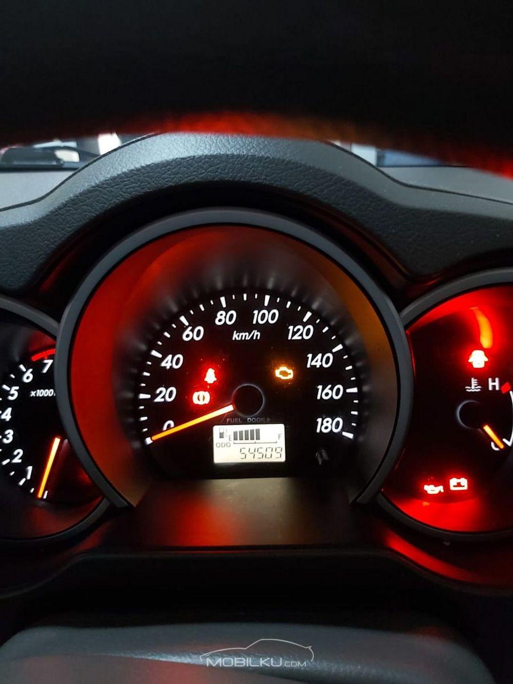 Mobil Daihatsu Terios 2012