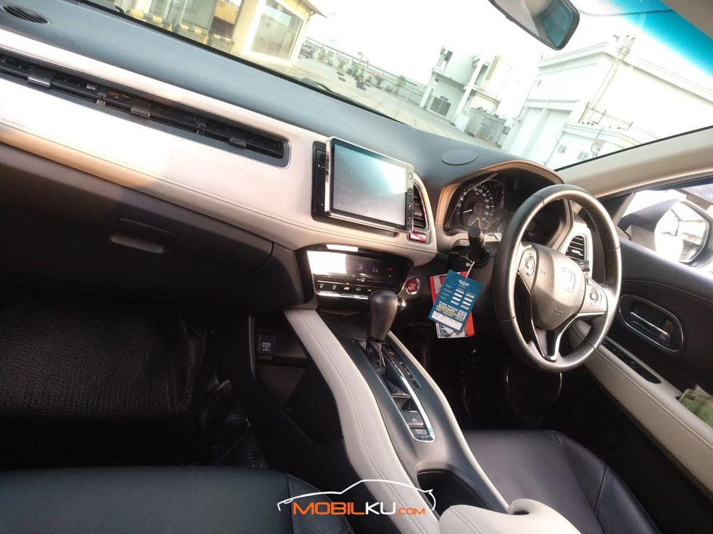 Mobil Honda HR-V 2017