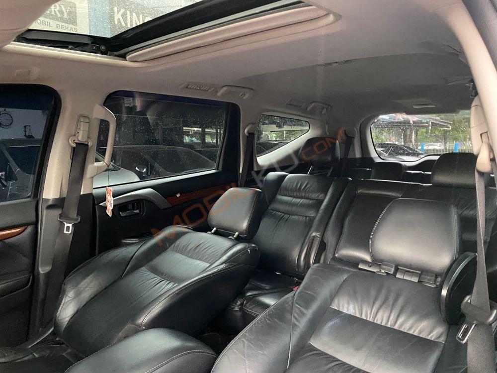 Mobil Mitsubishi Pajero Sport 2016