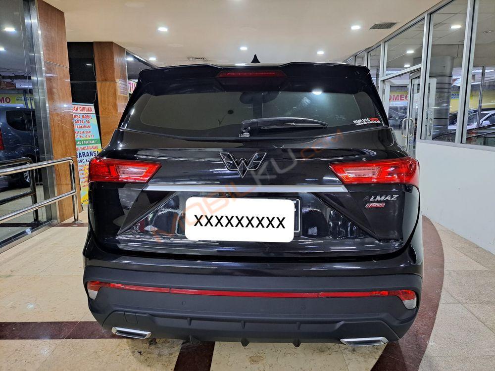 Mobil Wuling Almaz 2019