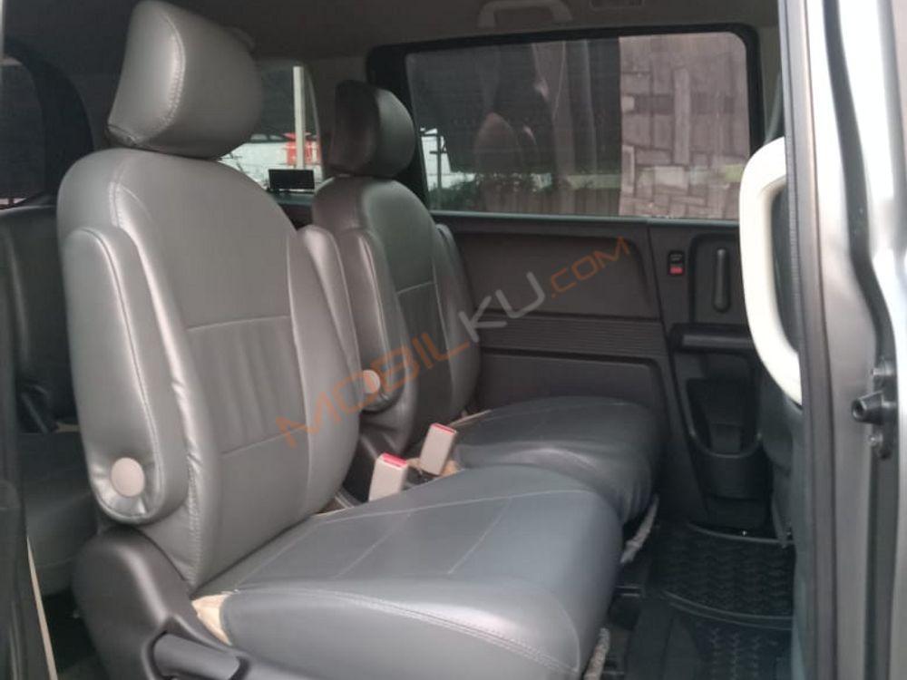 Mobil Honda Freed 2013