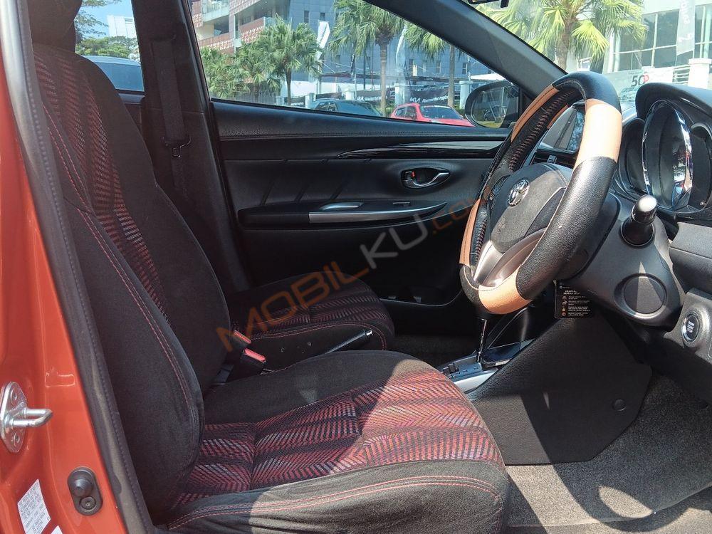 Mobil Toyota Yaris 2017