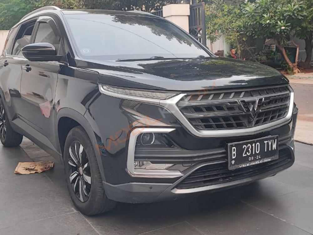 Mobil Wuling Almaz 2019