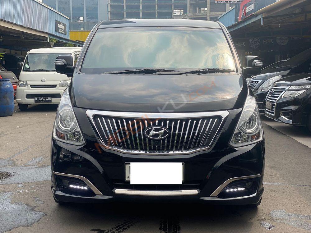 Mobil Hyundai H-1 2018