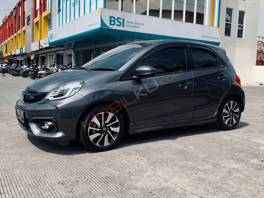 Mobil Honda Brio 2017