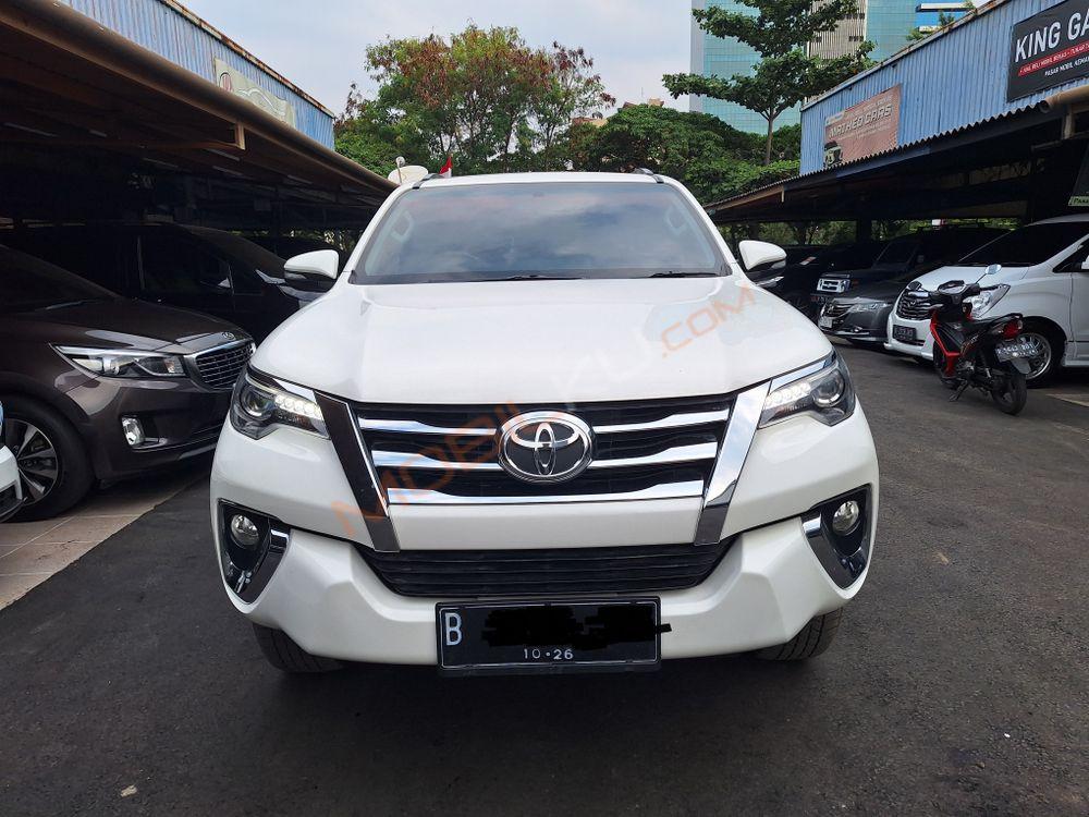 Mobil Toyota Fortuner 2016
