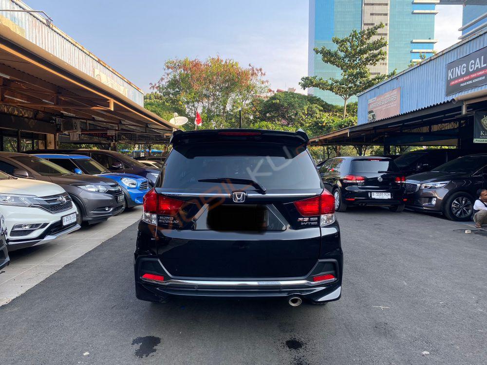 Mobil Honda Mobilio 2017