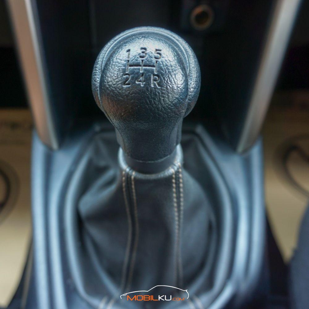 Mobil Toyota Kijang Innova 2019