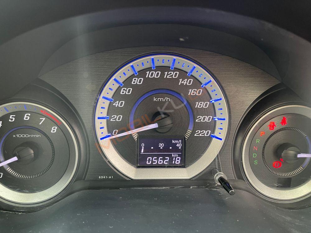 Mobil Honda City Sedan 2012