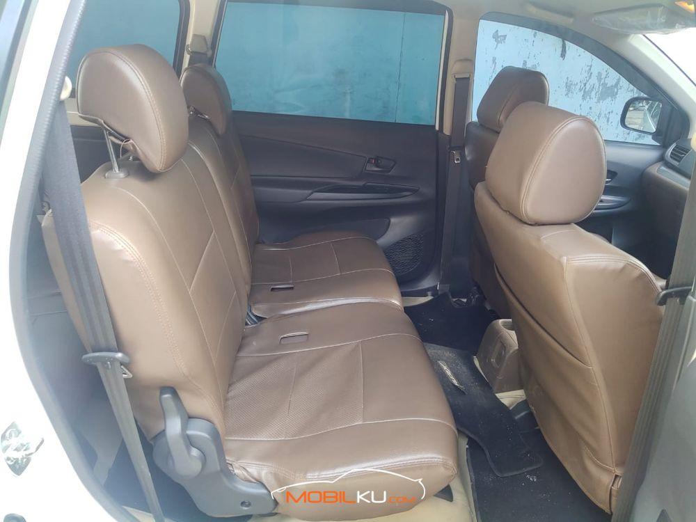 Mobil Daihatsu Xenia 2017