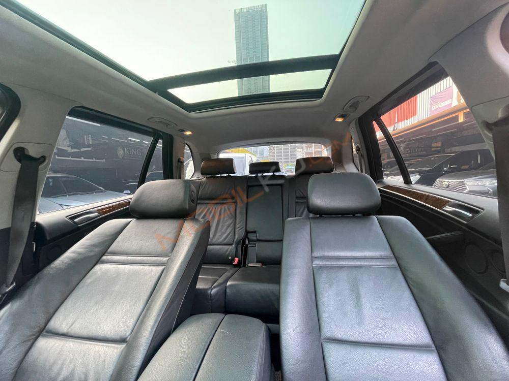 Mobil BMW X5 2008