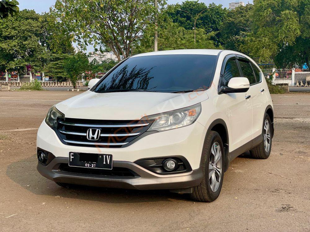 Mobil Honda CR-V 2012