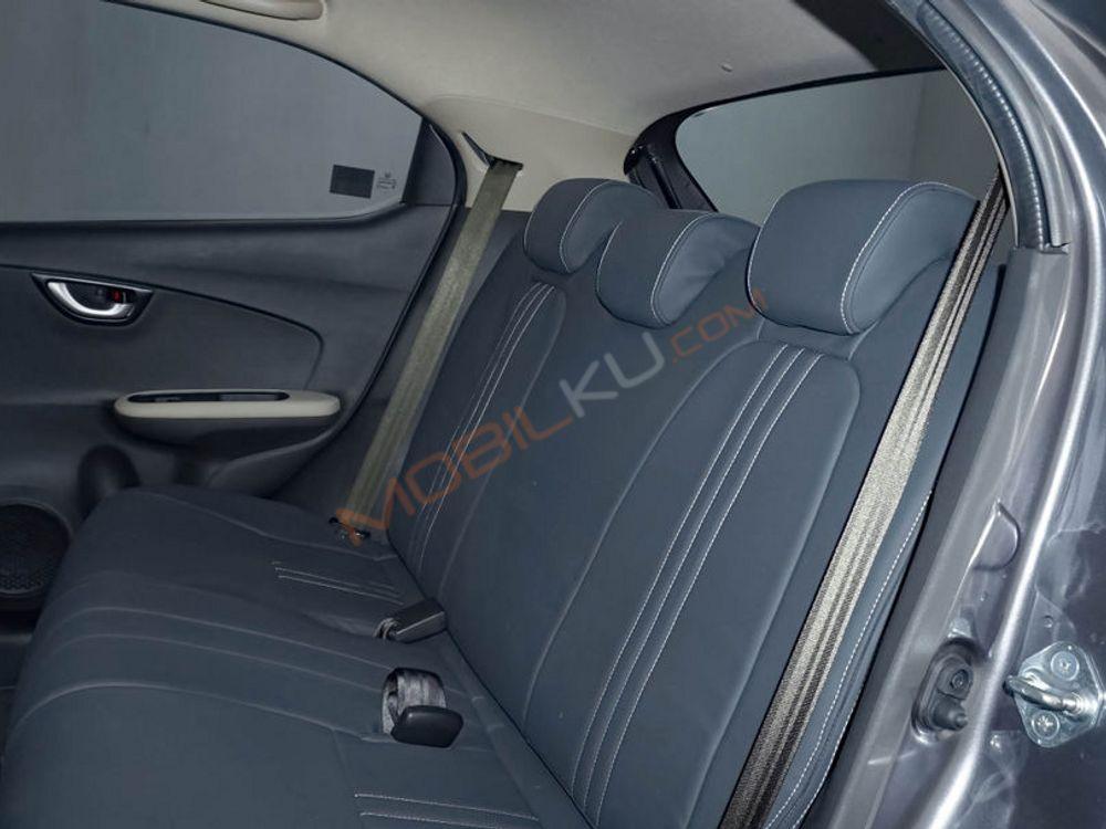 Mobil Honda Brio 2019