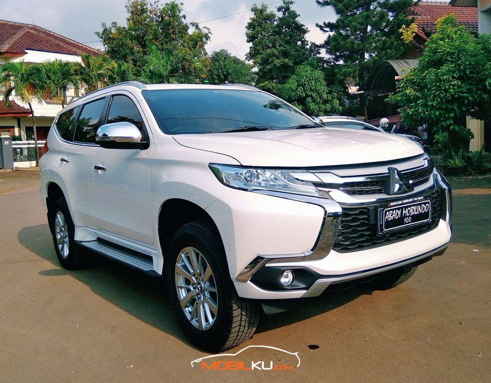 Mobil Mitsubishi Pajero Sport 2018