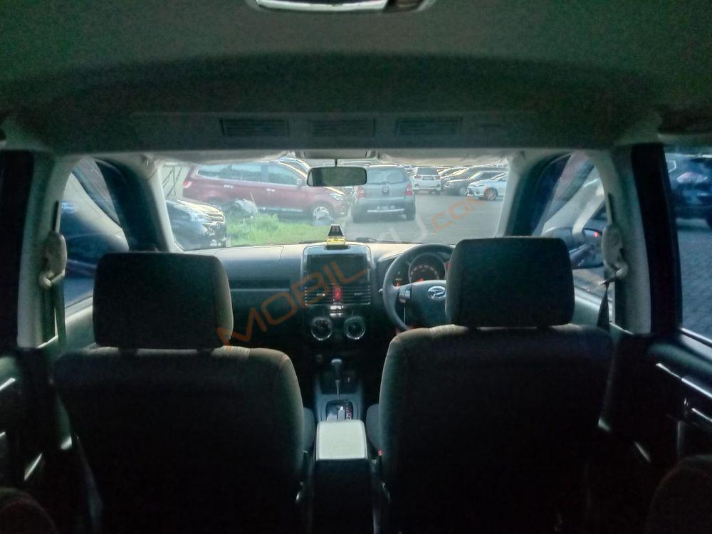 Mobil Daihatsu Terios 2015