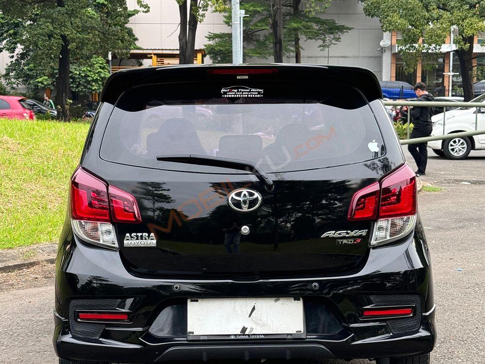 Mobil Toyota Agya 2017