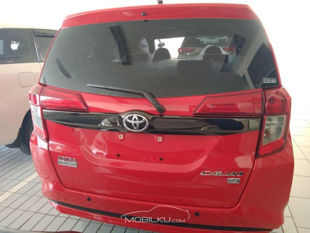 Mobil Toyota Calya 2019