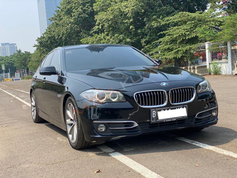 Mobil BMW 5 Series 2016