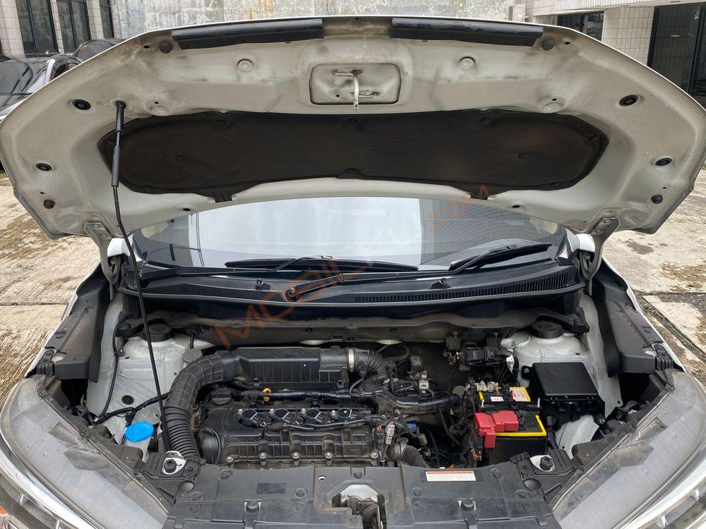 Mobil Suzuki XL7 2020